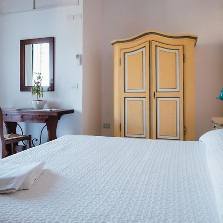 B&B Orto Paradiso Мінорі Екстер'єр фото